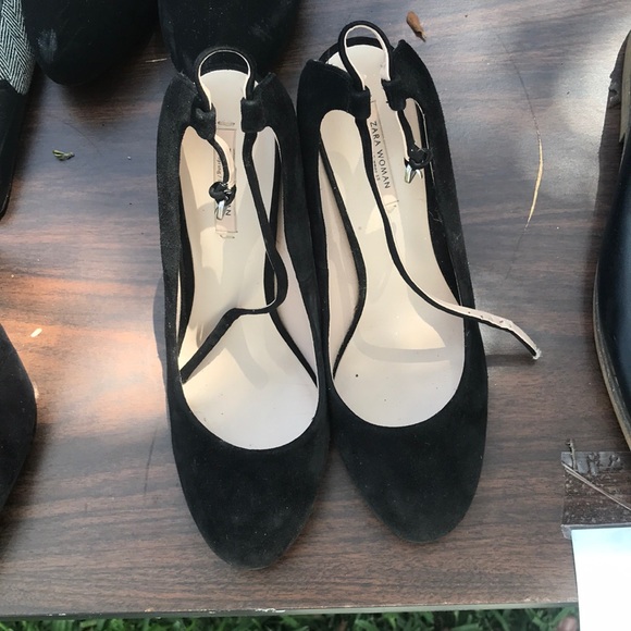 Ankle Strap Heels - Picture 1 of 4